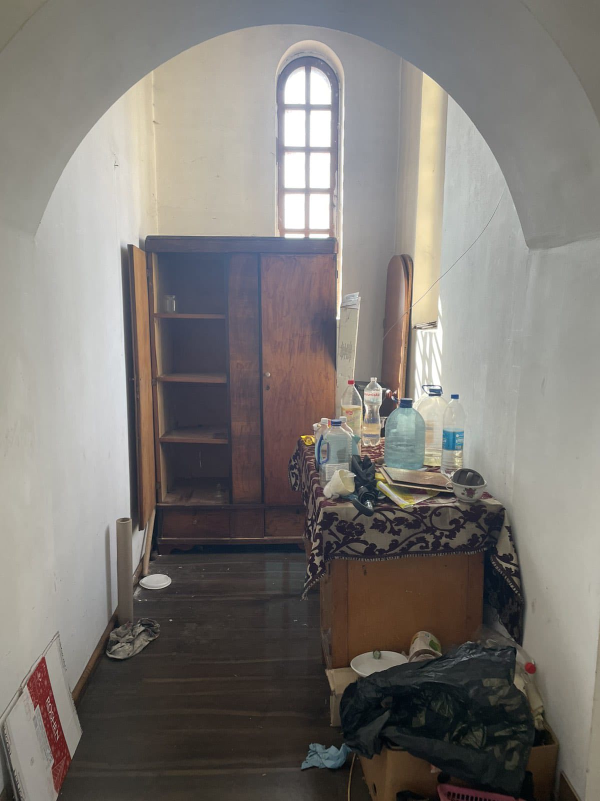 Представники московської церкви винесли всі ікони і начиння із храму на Черкащині, що перейшов до ПЦУ - фото 5