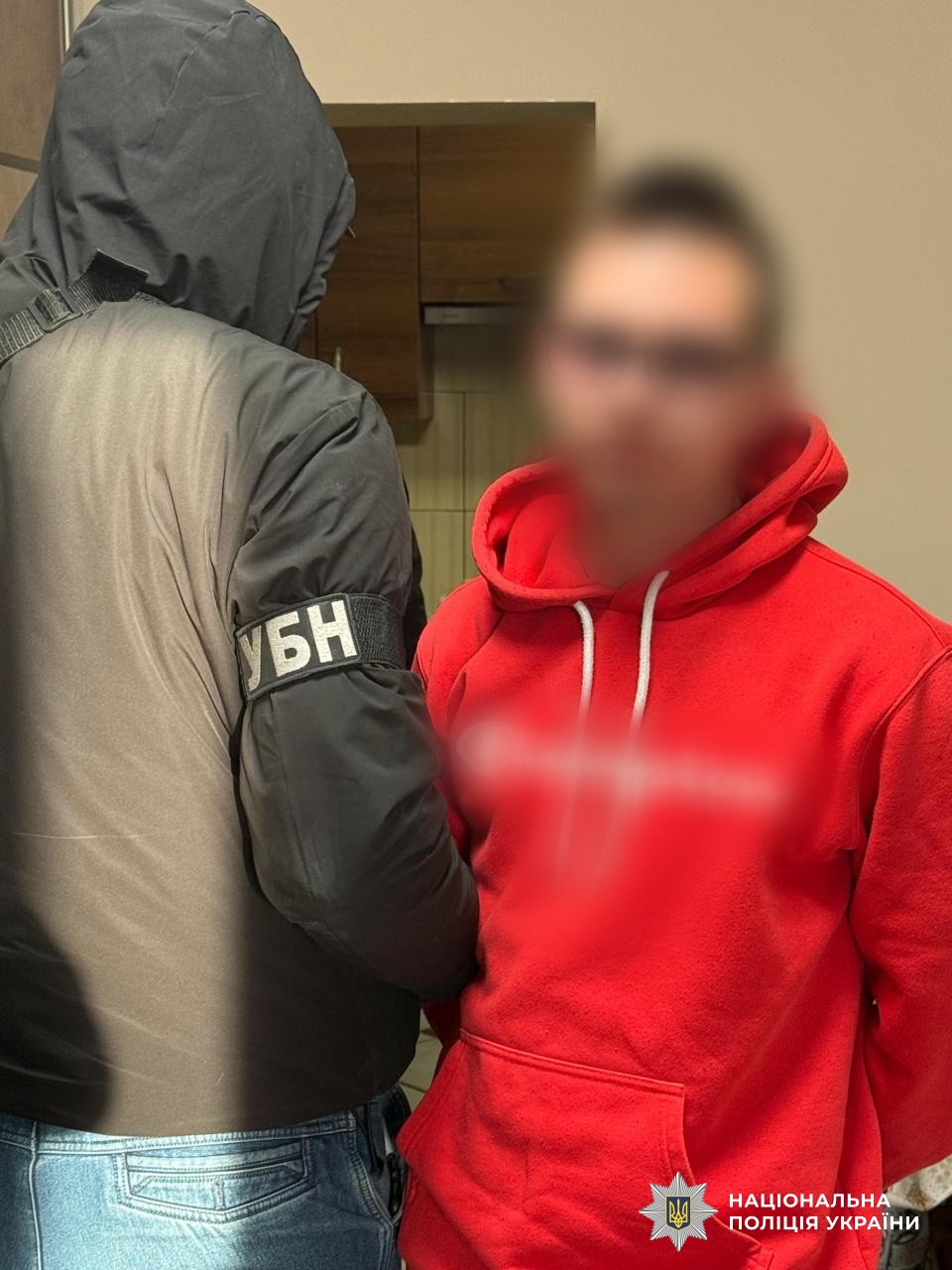 В Україні викрили учасників злочинної спільноти «Хімпром» - фото 11