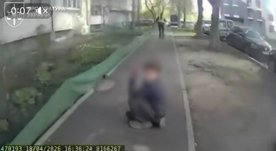 Двірник закрив собою дитину від куль терориста у Києві: деталі