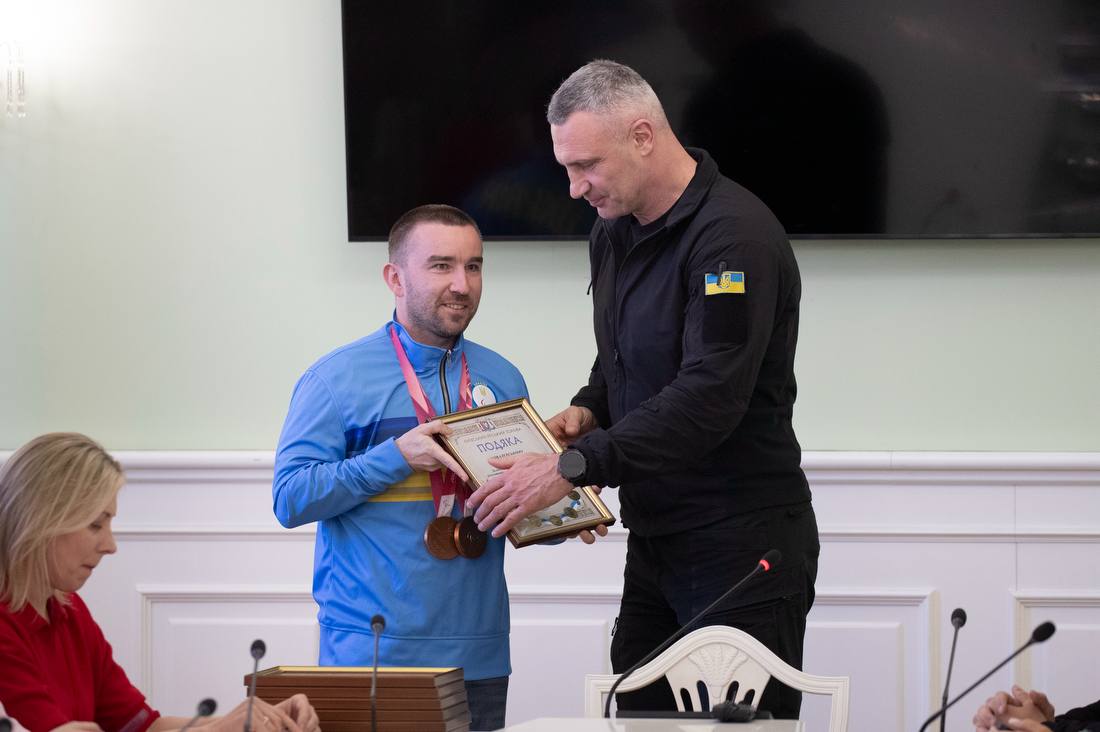 У Києві відзначили паралімпійців і ветеранів-призерів міжнародних змагань - фото 2