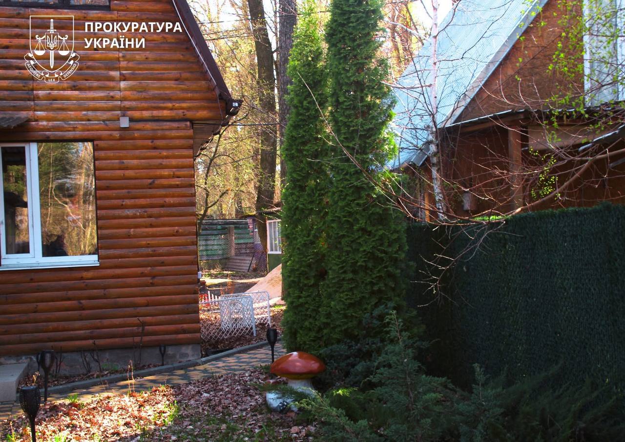 Через суд вимагають знести будинки відпочинку у Свидовці на Черкащині - фото 3