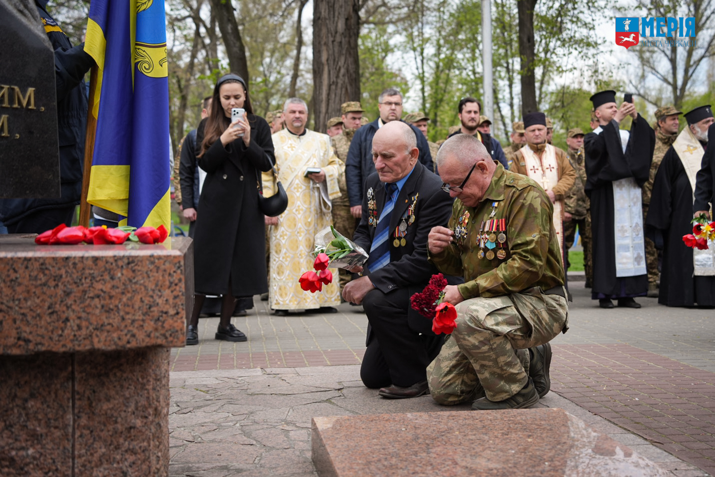 У Черкасах вшанували пам’ять жертв Чорнобильської катастрофи та відзначили ліквідаторів - фото 8