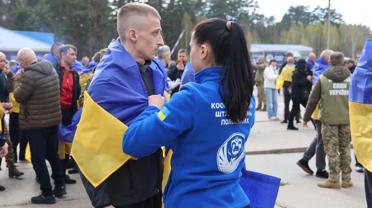 В Україну повернули 193 полонених, які перебували в РФ - фото 3