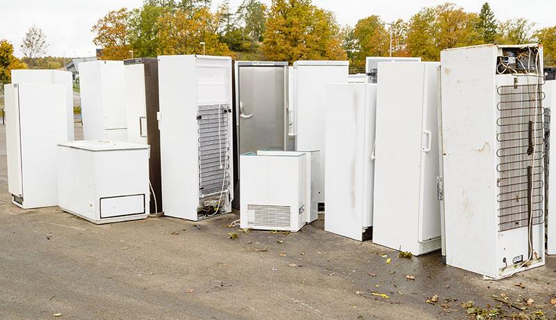 Утилізація побутової техніки в Києві: куди подіти старий холодильник