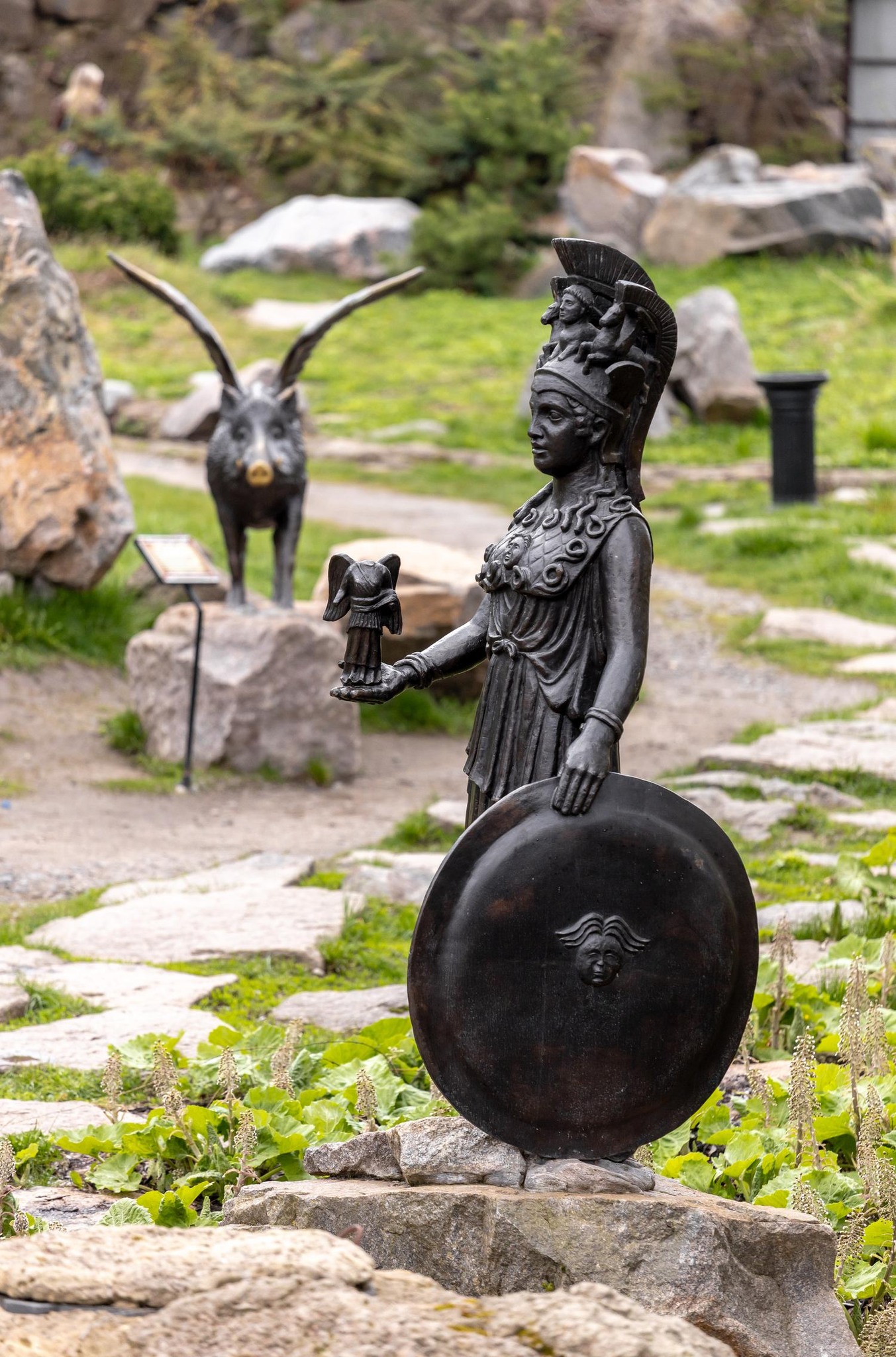 Олені, міфічні статуї і магнолії. Фото весняної «Софіївки» - фото 15