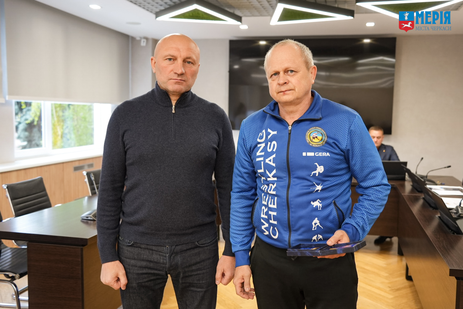 У міській раді вручили нагороди черкасцям