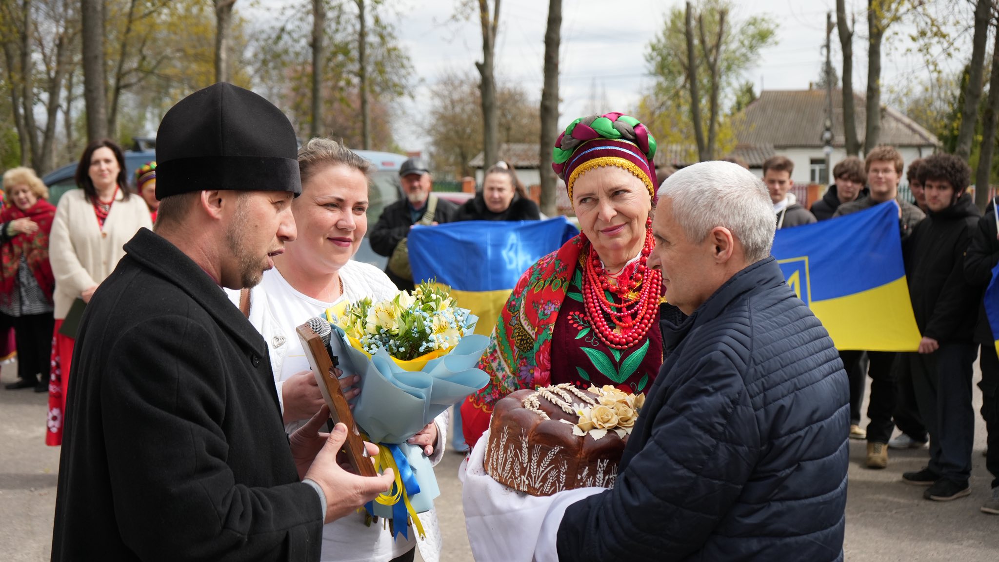 На Київщині зустріли військового, який повернувся з російського полону - фото 4