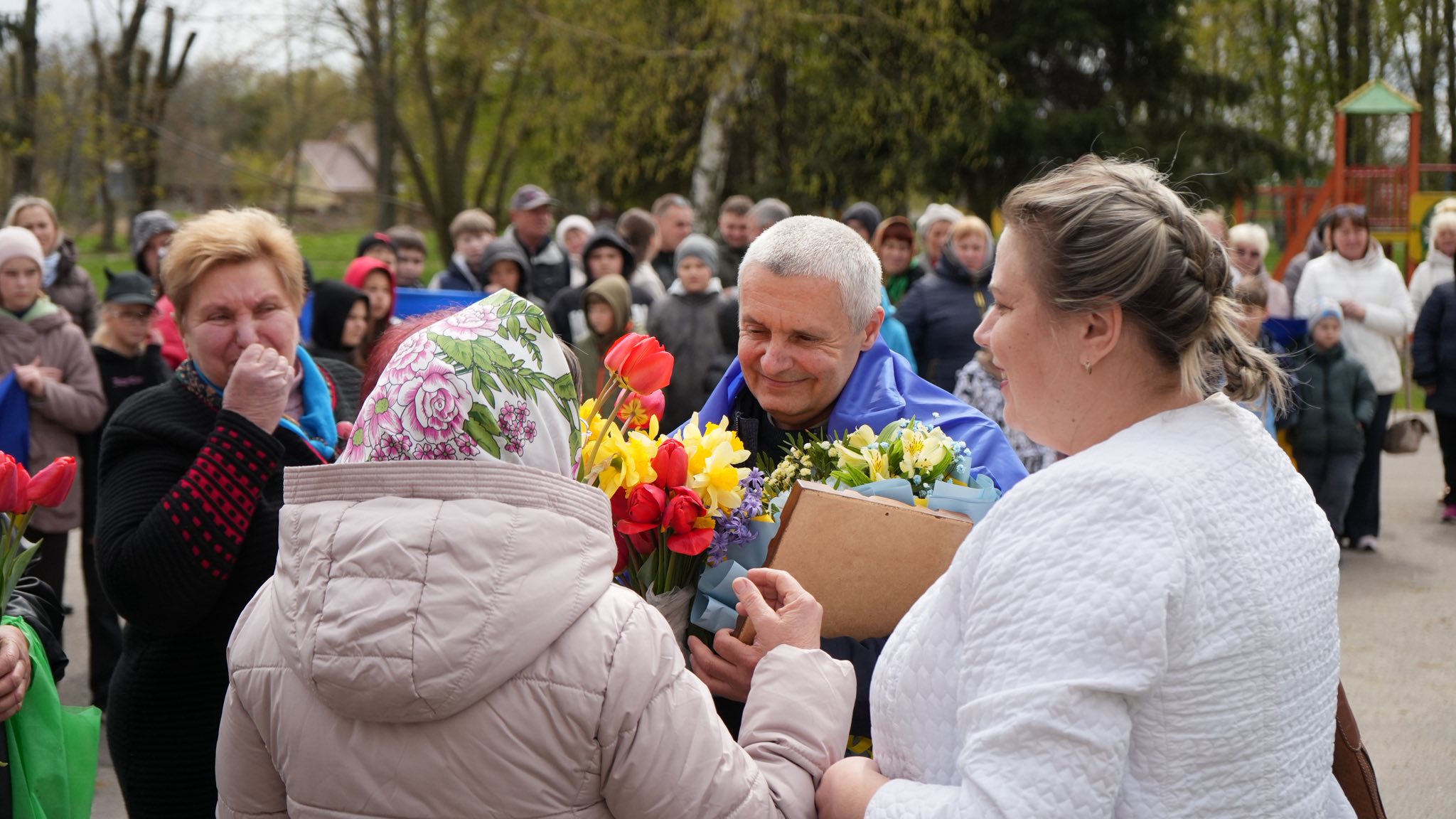 На Київщині зустріли військового, який повернувся з російського полону - фото 26