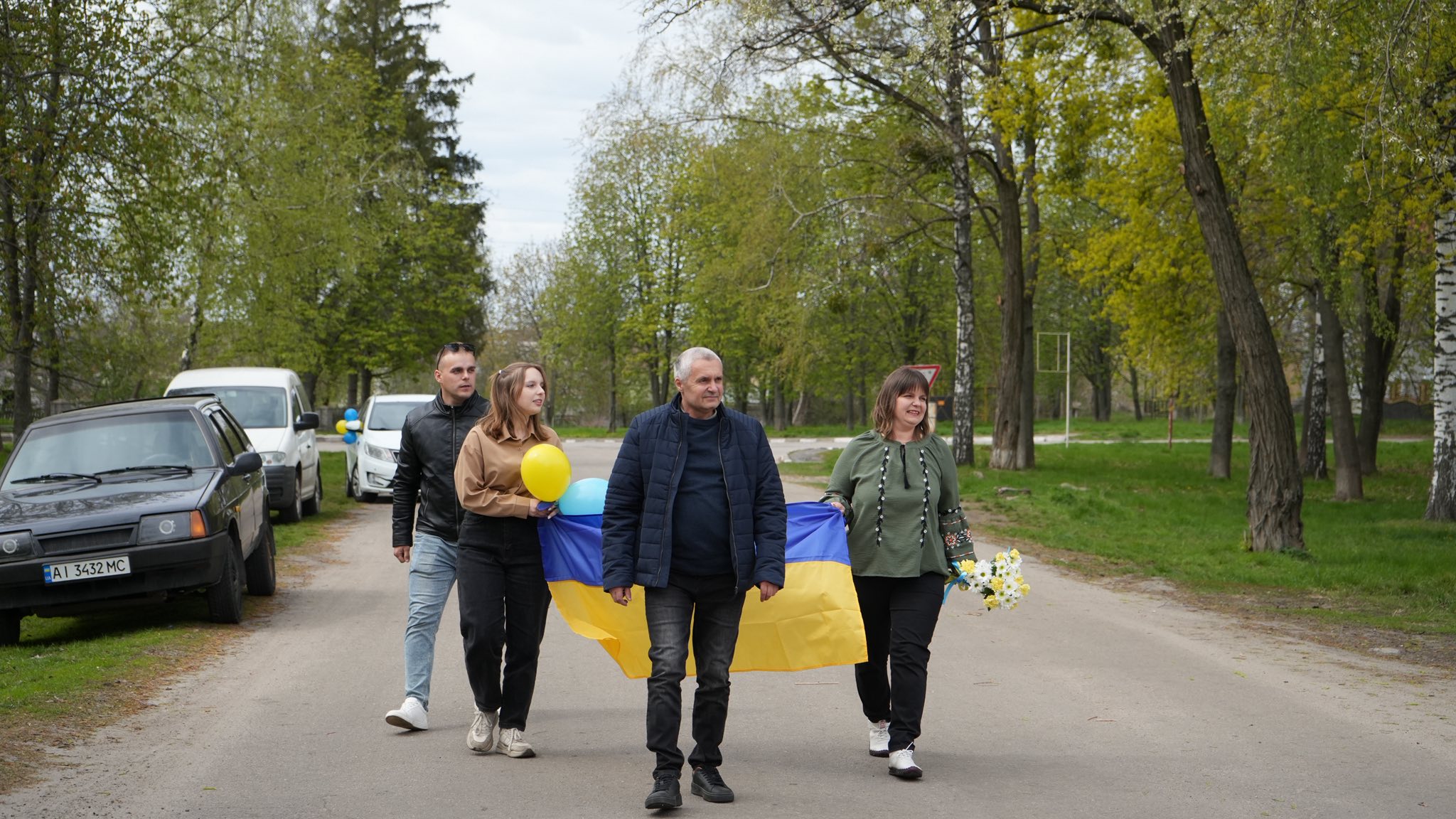 На Київщині зустріли військового, який повернувся з російського полону