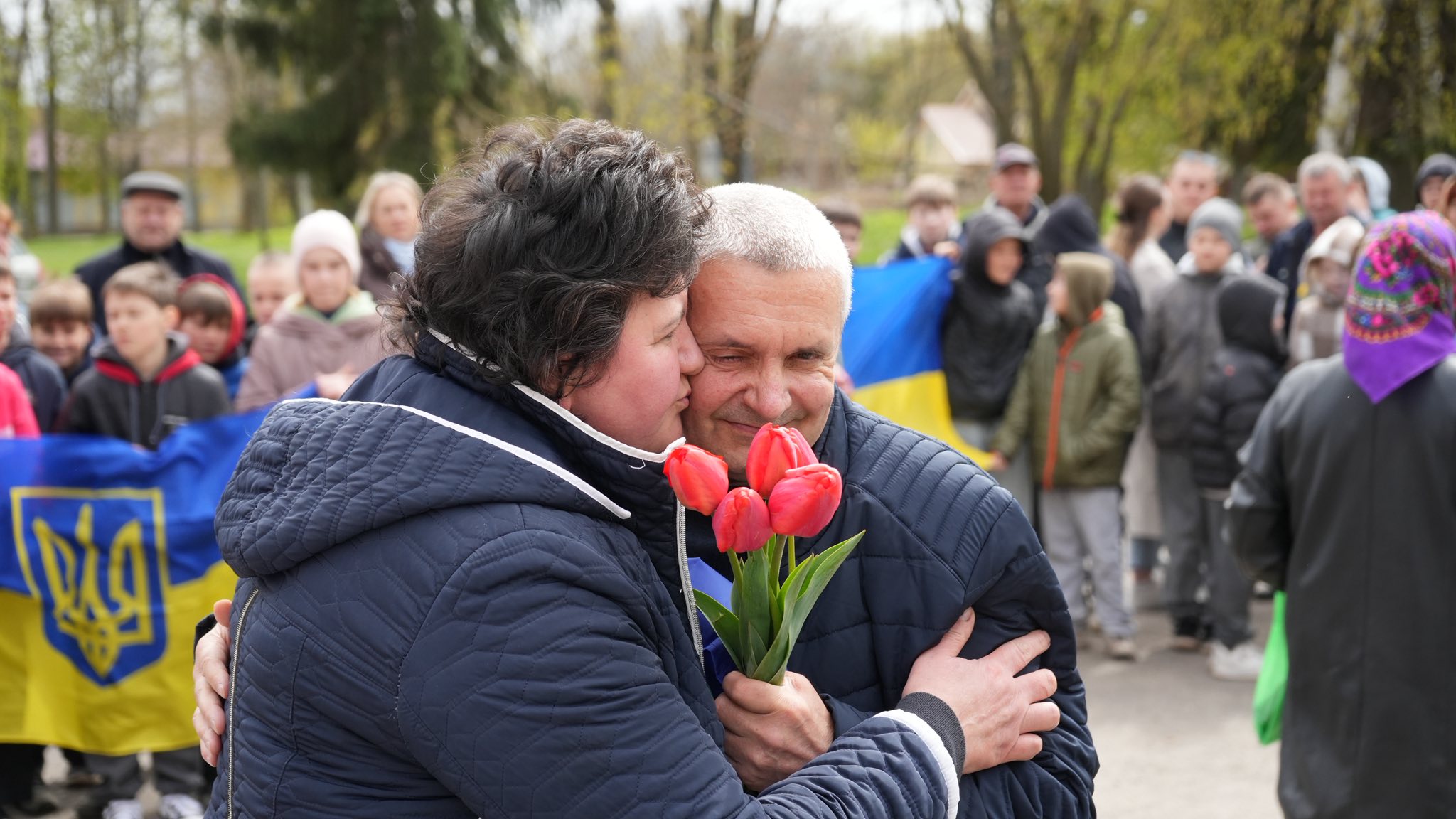 На Київщині зустріли військового, який повернувся з російського полону - фото 11