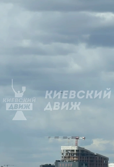 Вибухи у Києві: рф атакує столицю - фото 2