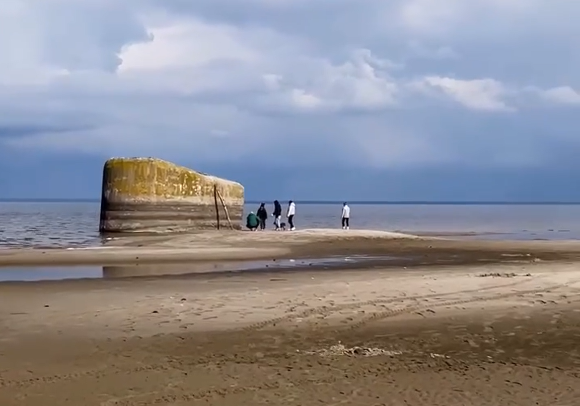 Рівень води різко спав: як виглядає Київське море зараз