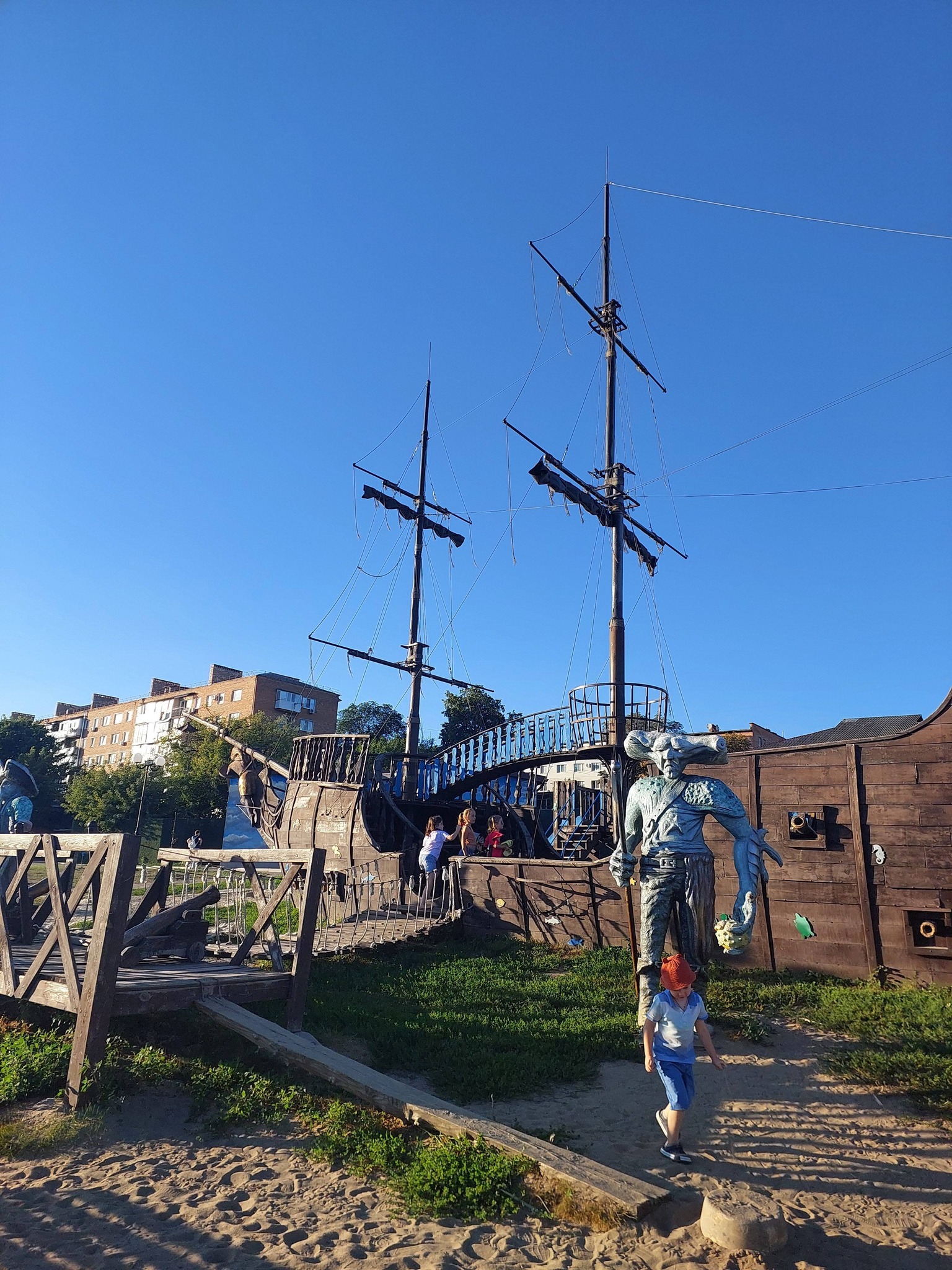 Хто створив Музей кораблів на Черкащині, який потрапив до Книги рекордів. Фото - фото 6