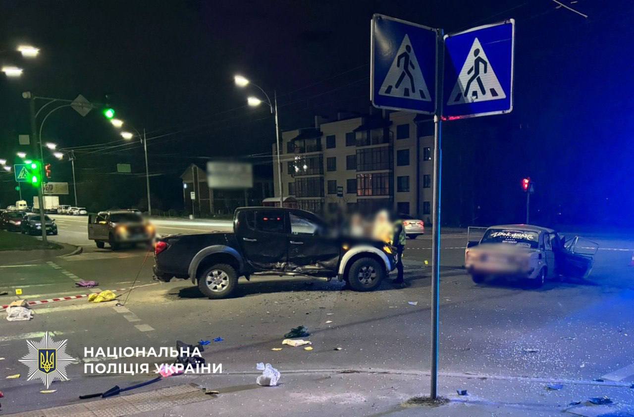 У Києві нетвереий водій спричинив ДТП із потерпілими, серед яких – неповнолітні - фото 3