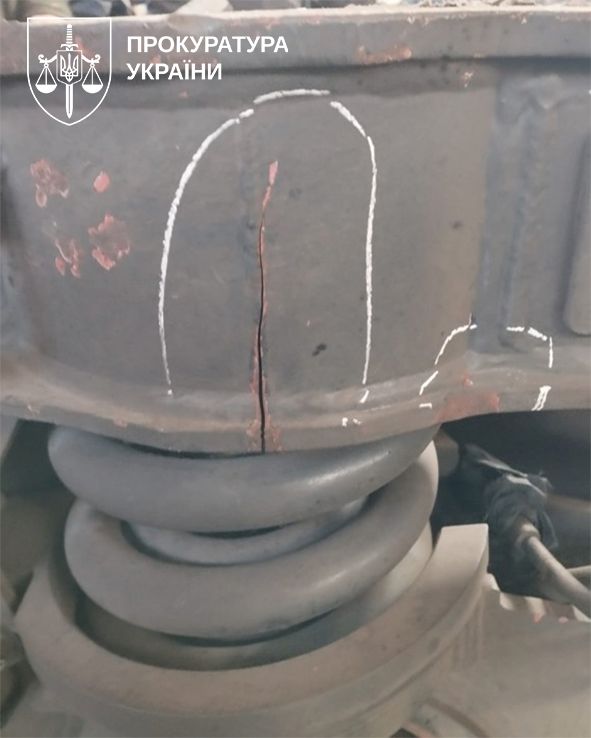 Неякісні вагони для «Укрзалізниці» і 64 млн грн збитків: трьом посадовцям в Києві оголосили підозру