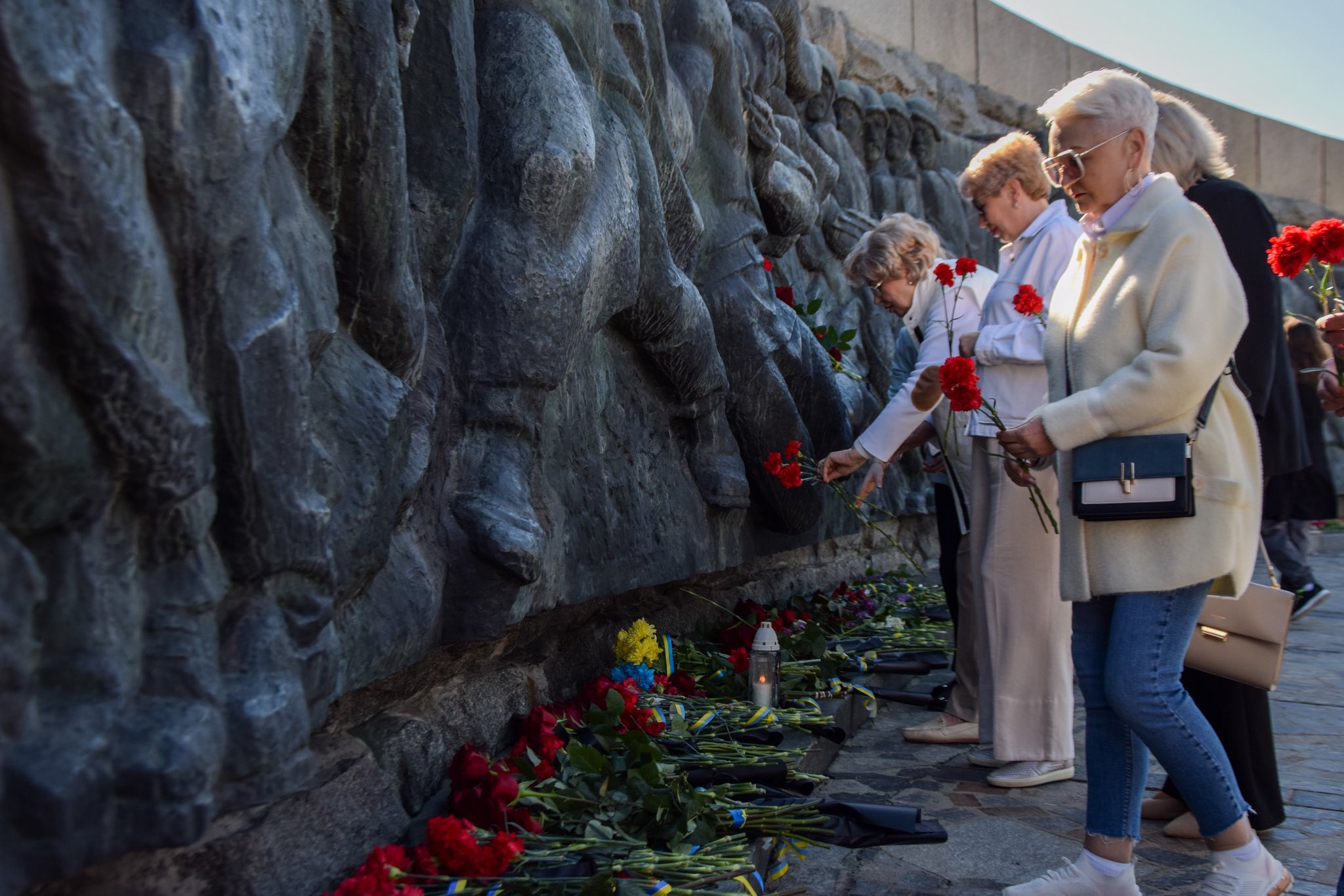 У Черкасах вшанували пам'ять загиблих у Другій світовій війні - фото 5