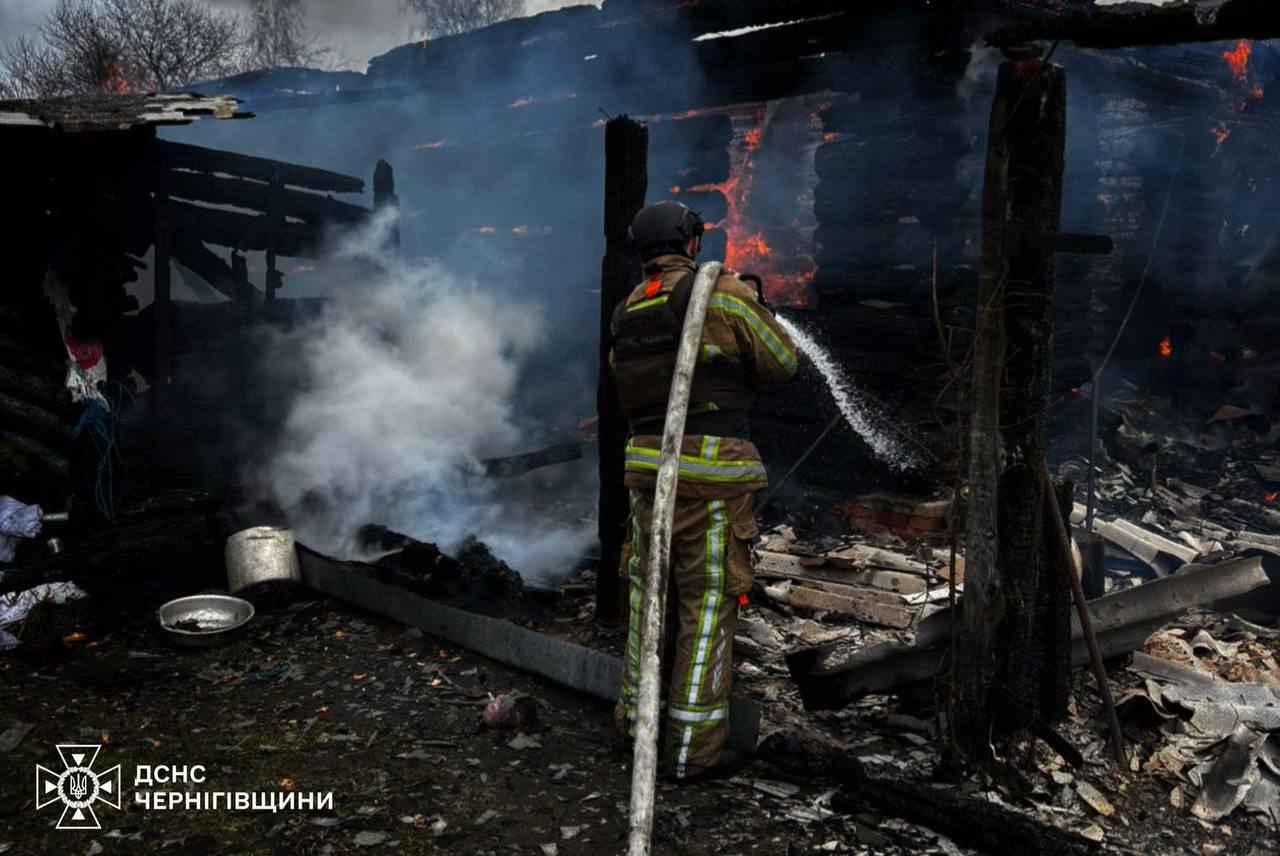 На Чернігівщині внаслідок обстрілу загинули батько і син