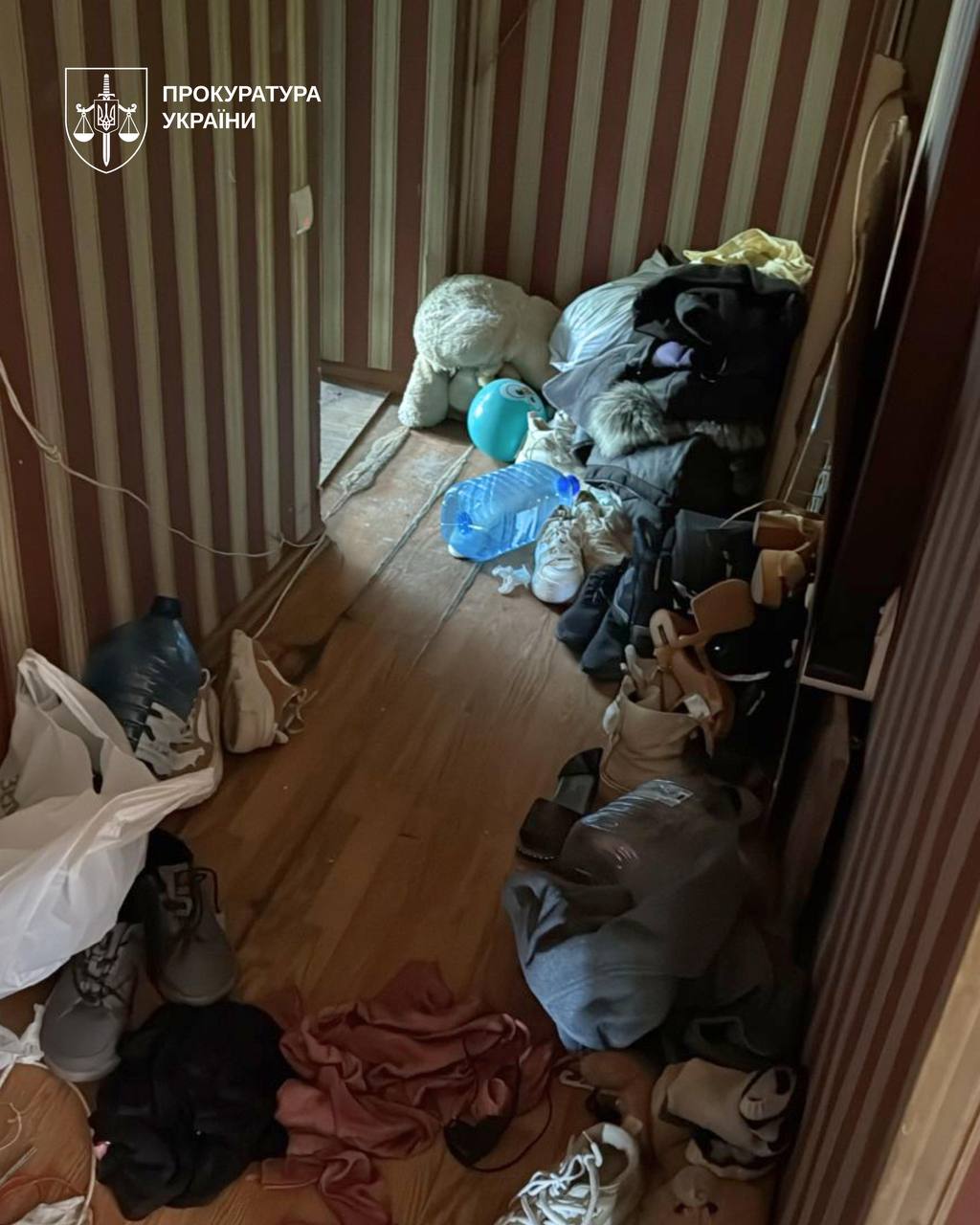 У Харкові, випавши з вікна, загинув 4-річний хлопчик: мамі вручили підозру