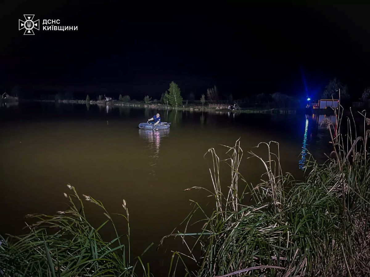 На Київщині в озері виявили тіло молодого чоловіка