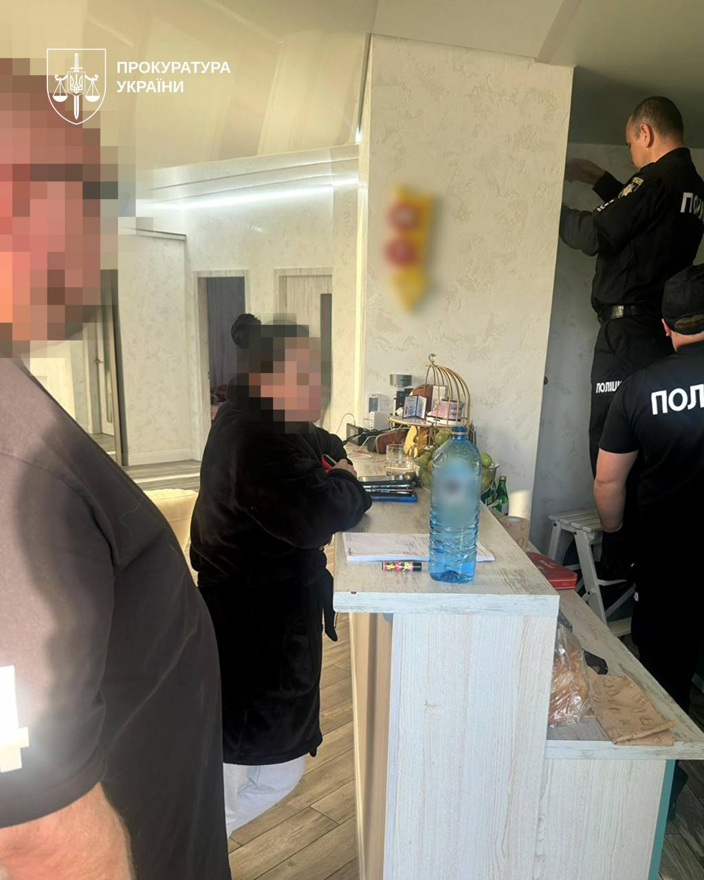 На Київщині викрили псевдоекспортерів, які ошукали іноземців на понад 600 тисяч євро - фото 2