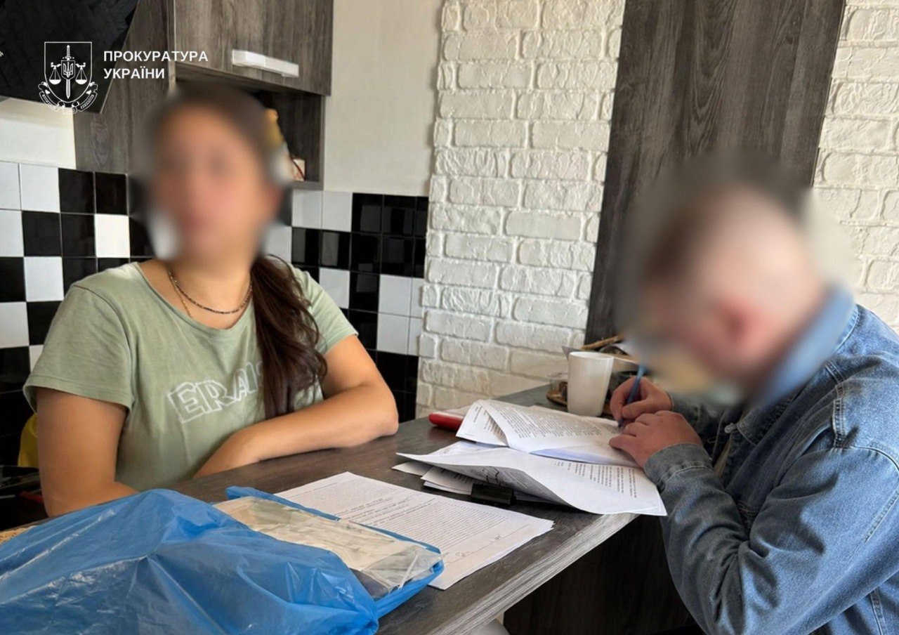 Столичні компанії підозрюють у незаконному бронюванні понад 800 працівників