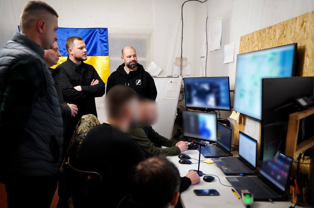 На Київщині нагородили бійців проєкту «Чисте небо» - фото 2