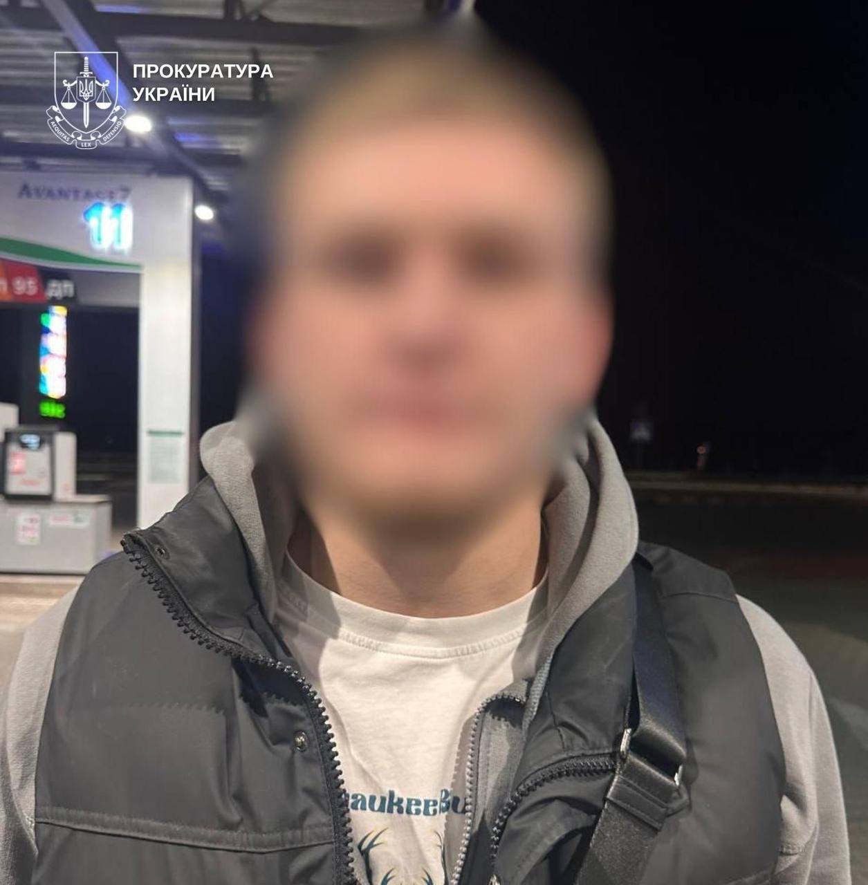 У Києві викрили шахраїв, які виманили у ексвисокопосадовця понад 7 млн грн - фото 4