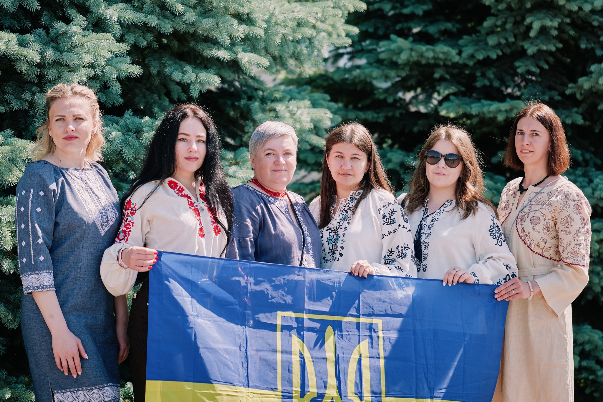 Як одягнулися жителі Черкащини у День вишиванки. Фото - фото 7