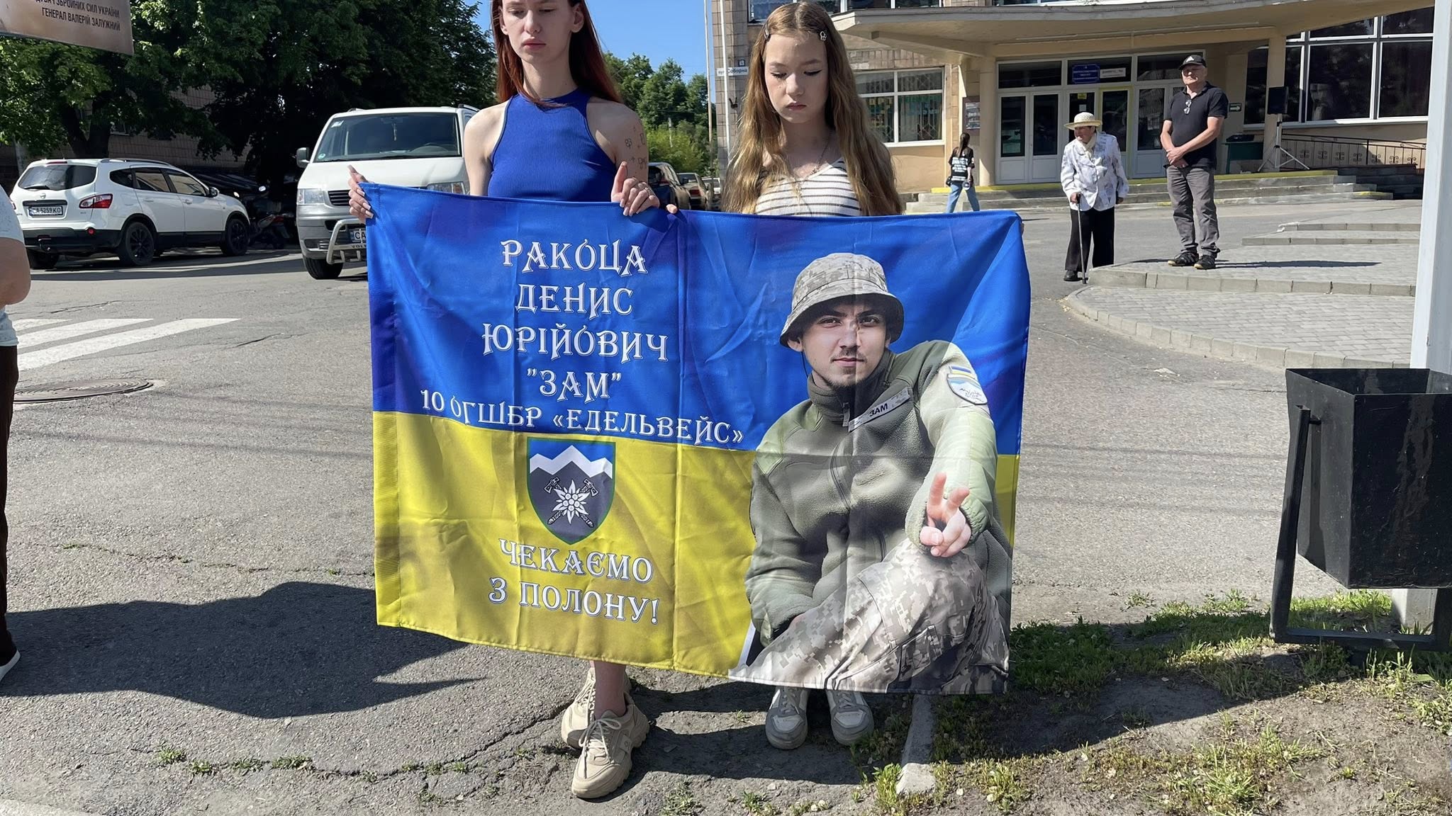 У Тальному жителі вийшли на акцію «Не мовчи — полон вбиває». Фото - фото 6