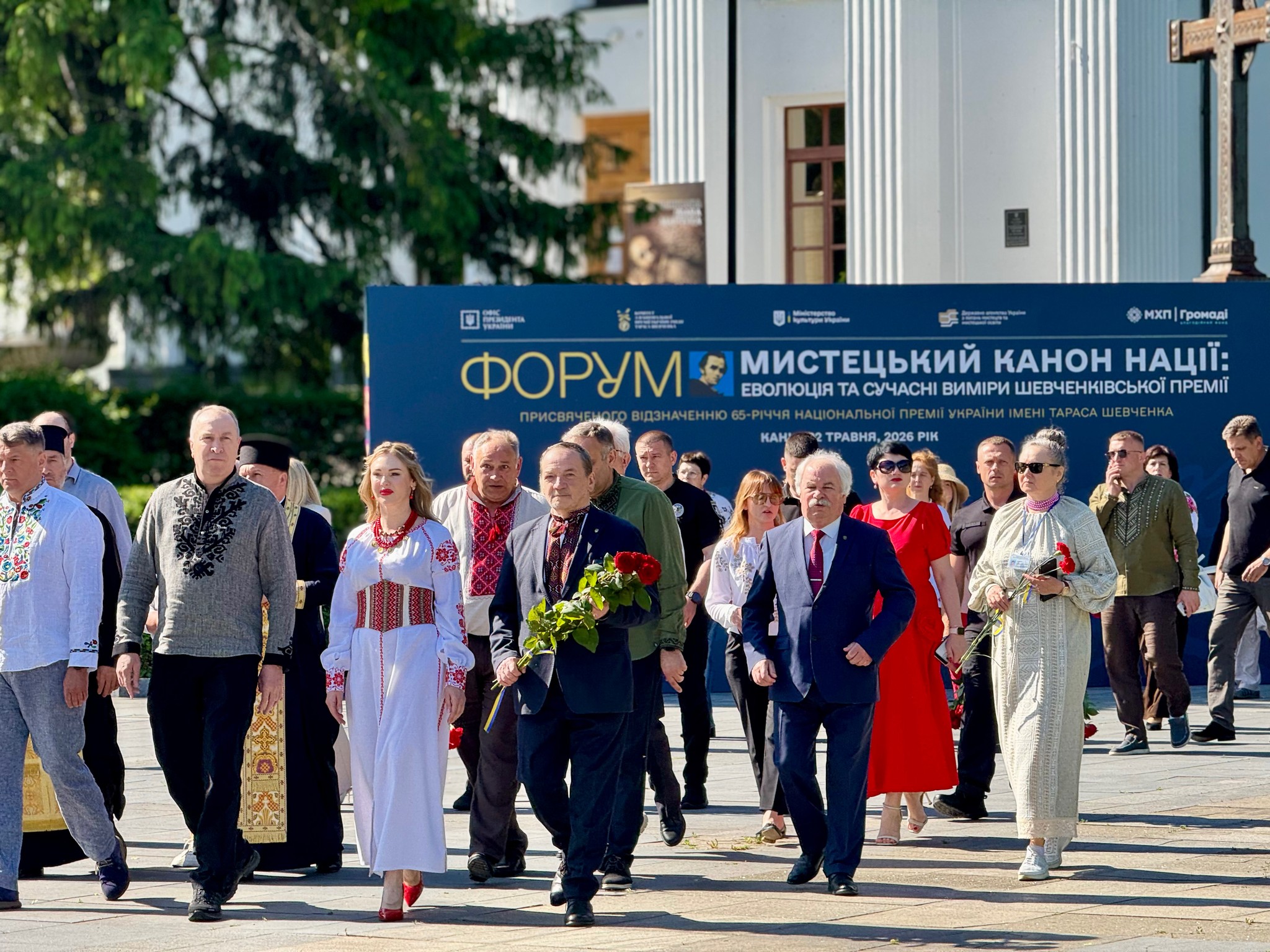У Каневі вшанували пам’ять Тараса Шевченка в річницю його перепоховання. Фото - фото 2