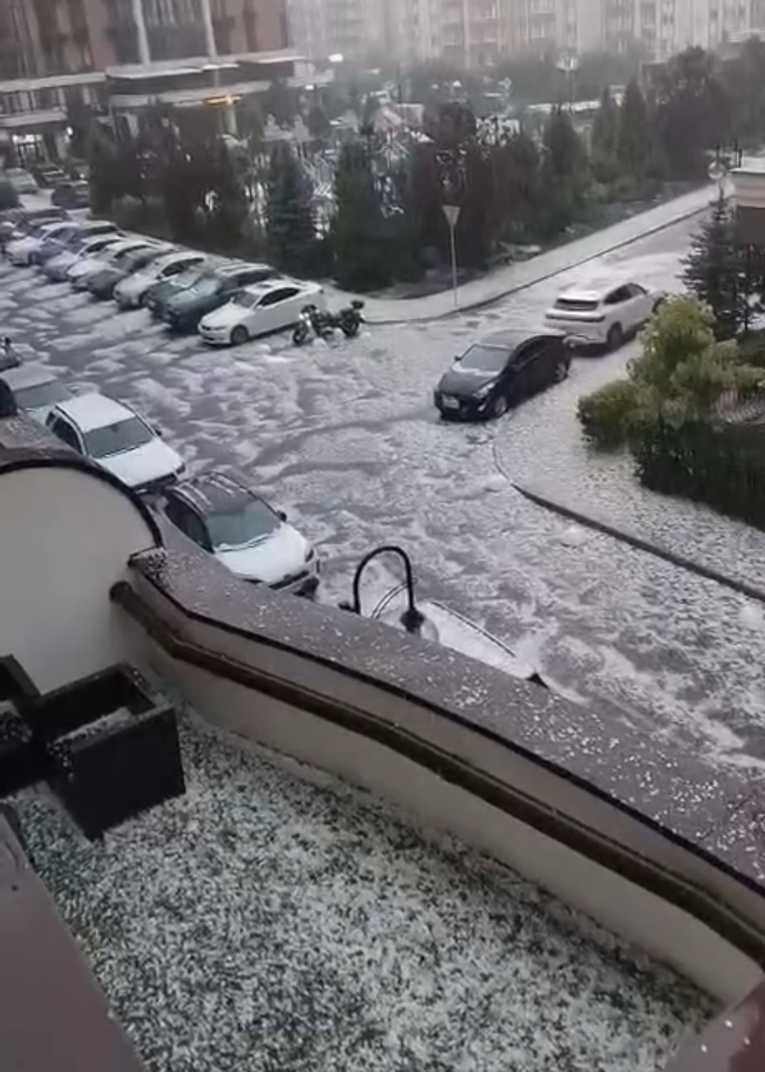 Негода вирує у Києві - фото 2