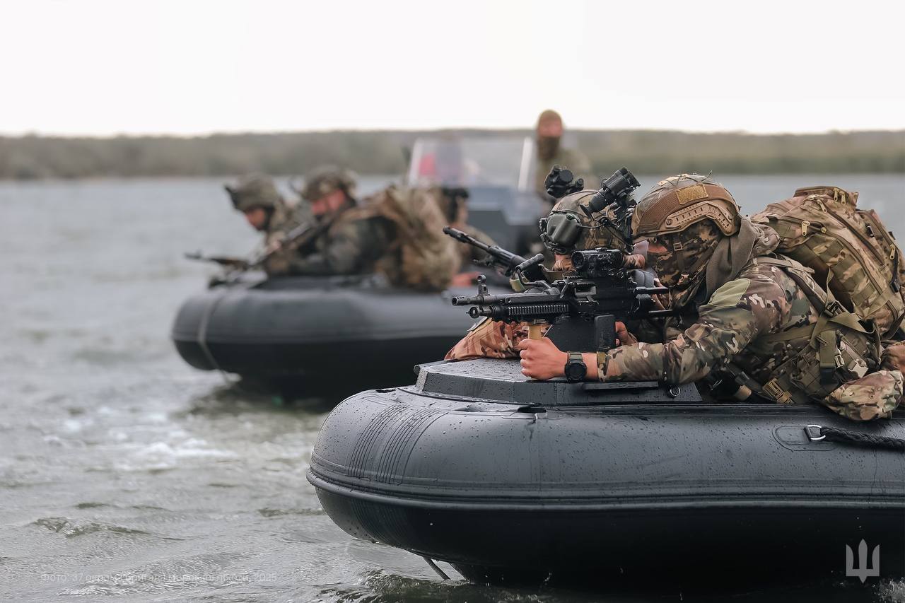 Зеленський привітав українських морпіхів із професійним святом