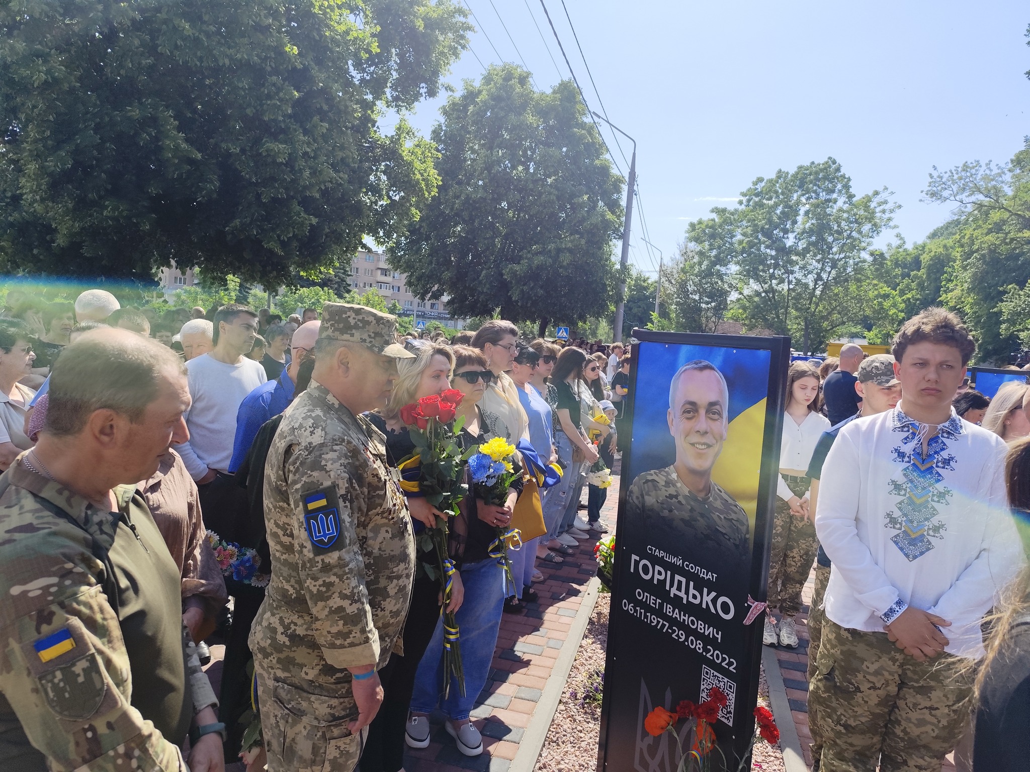 Алею слави відкрили у Каневі, на ній 103 портрети загиблих воїнів. Фото - фото 7