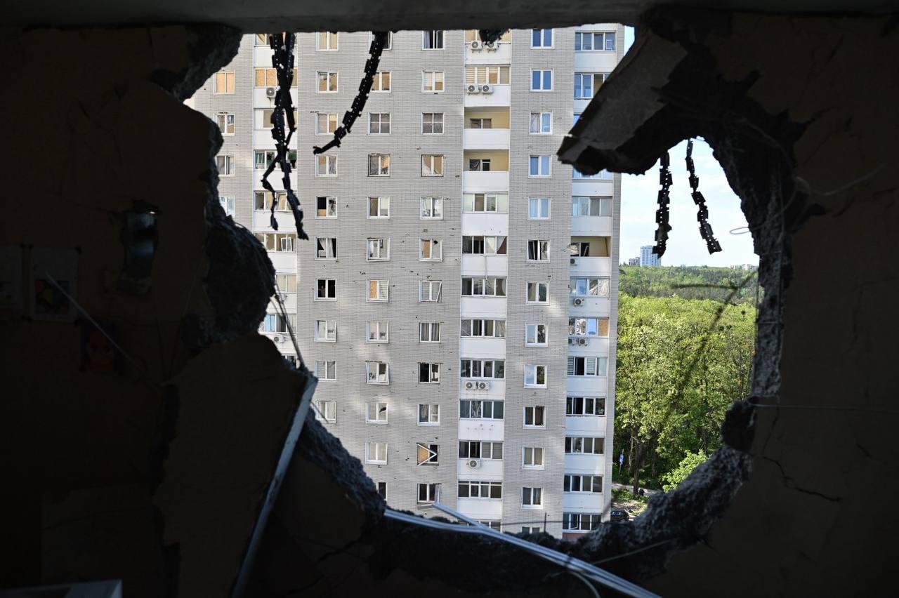 За 24–25 травня кияни подали 986 заявок на компенсацію за пошкоджене житло, а у Київській області — ще 147