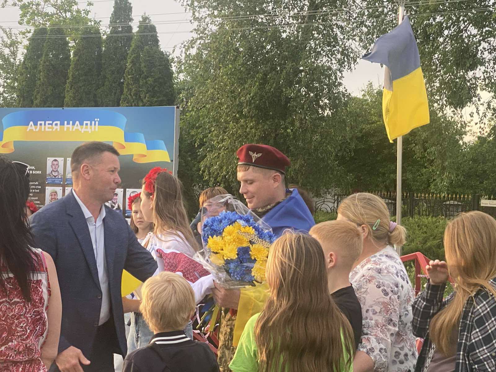 На Черкащині зустріли десантника Руслана Панченка, який повернуся з полону РФ - фото 2