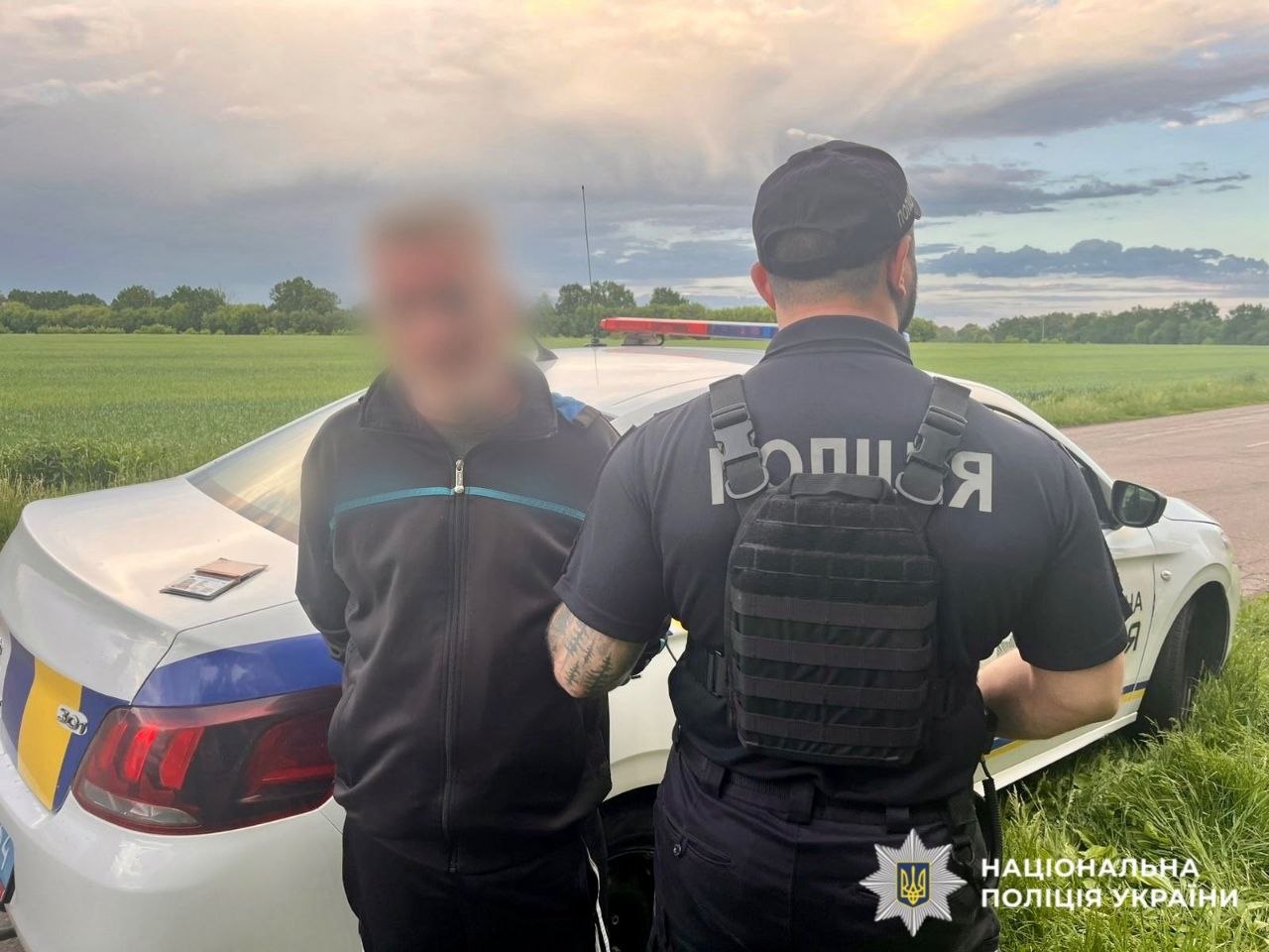 На Київщині чоловік убив співмешканку та закопав тіло на подвір’ї - фото 3