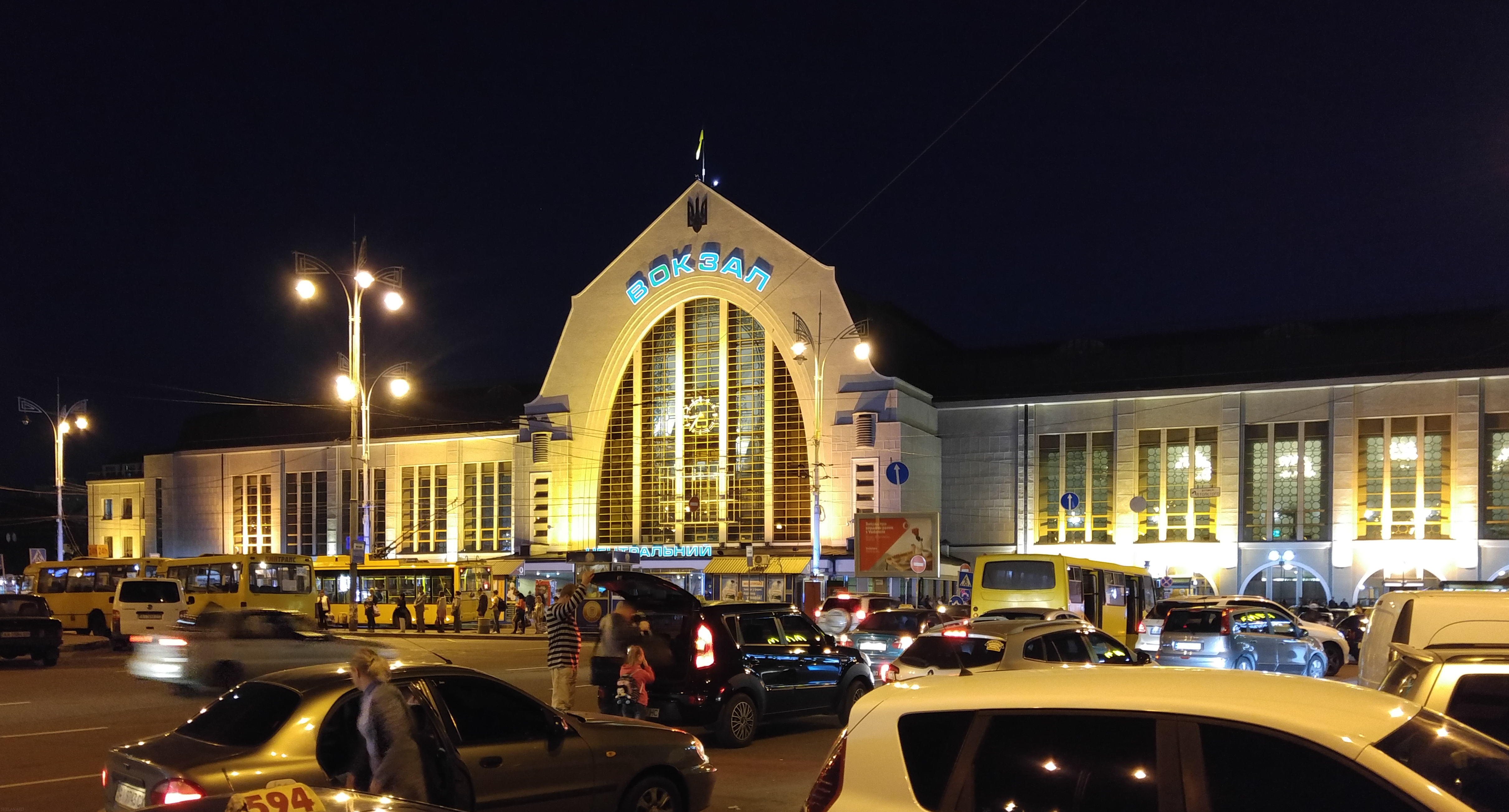 Музичний ДНК столиці: найвідоміші та нові пісні про Київ з текстами