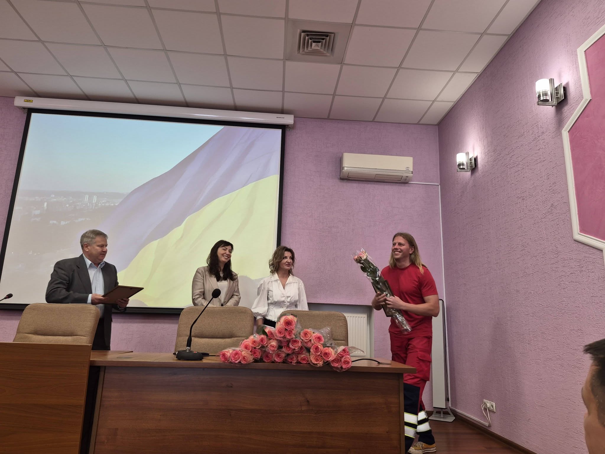 У Києві відзначили працівників екстреної медичної допомоги
