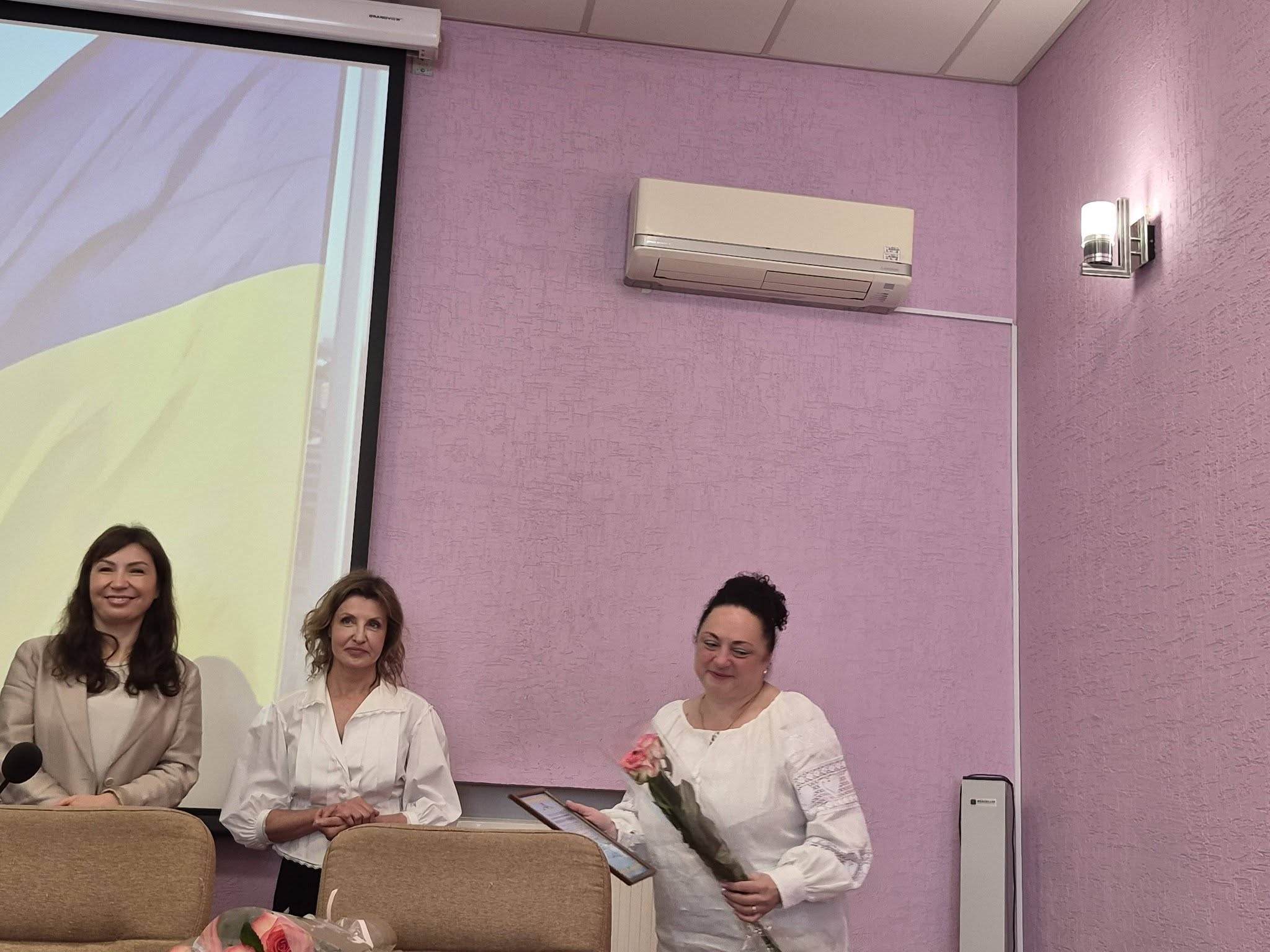 У Києві відзначили працівників екстреної медичної допомоги - фото 3