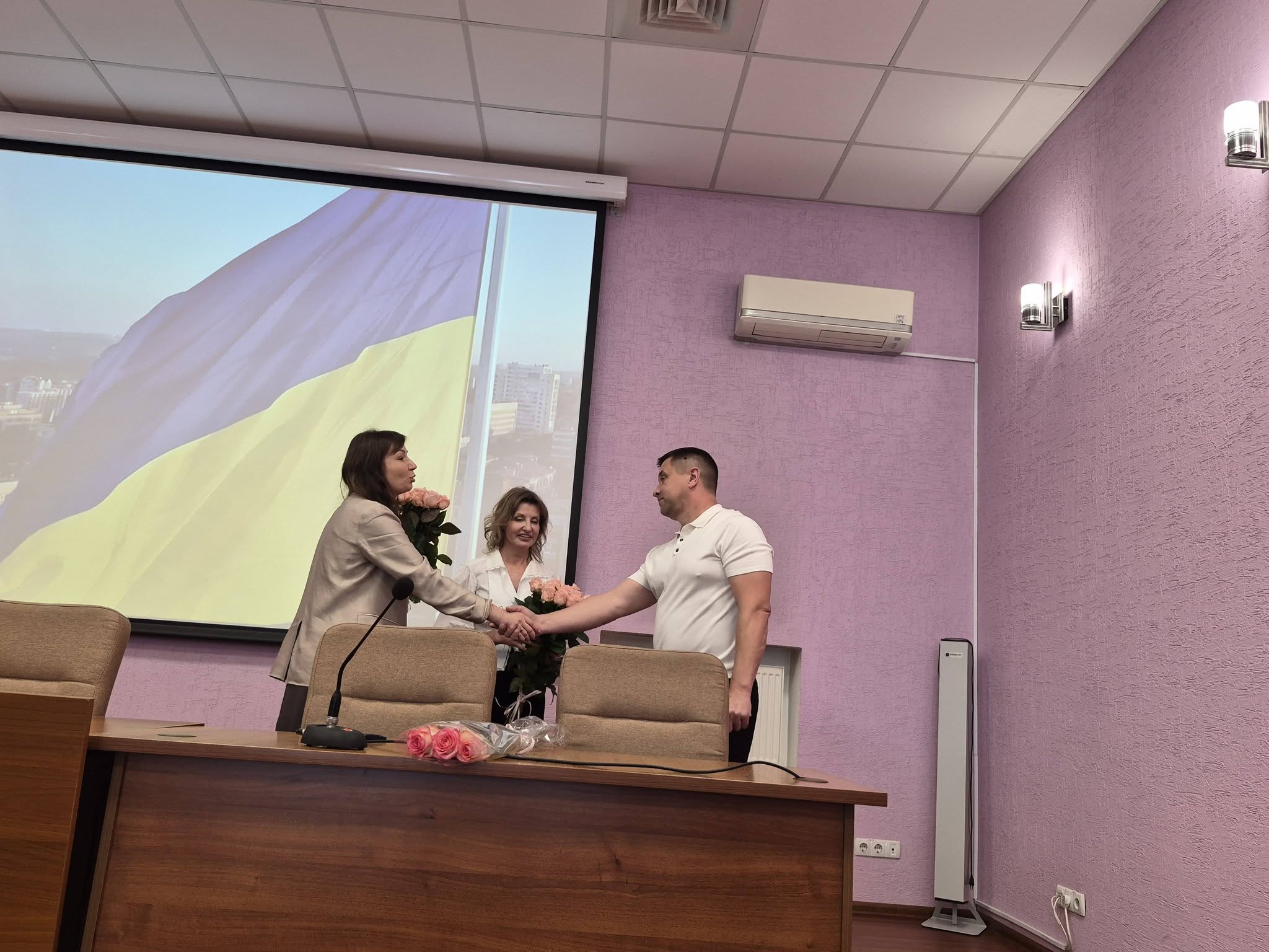 У Києві відзначили працівників екстреної медичної допомоги - фото 2