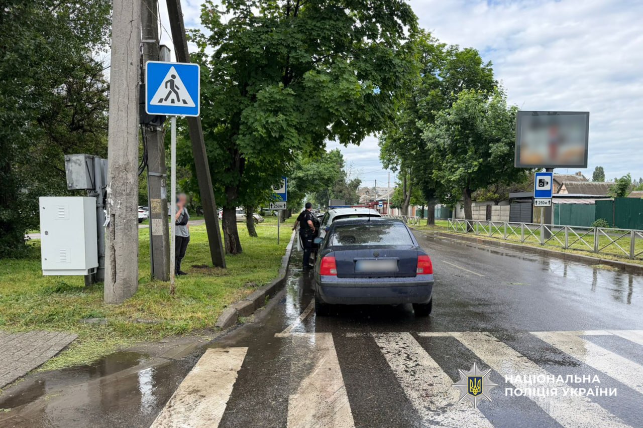 На перехресті у Черкасах Volkswagen збив жінку
