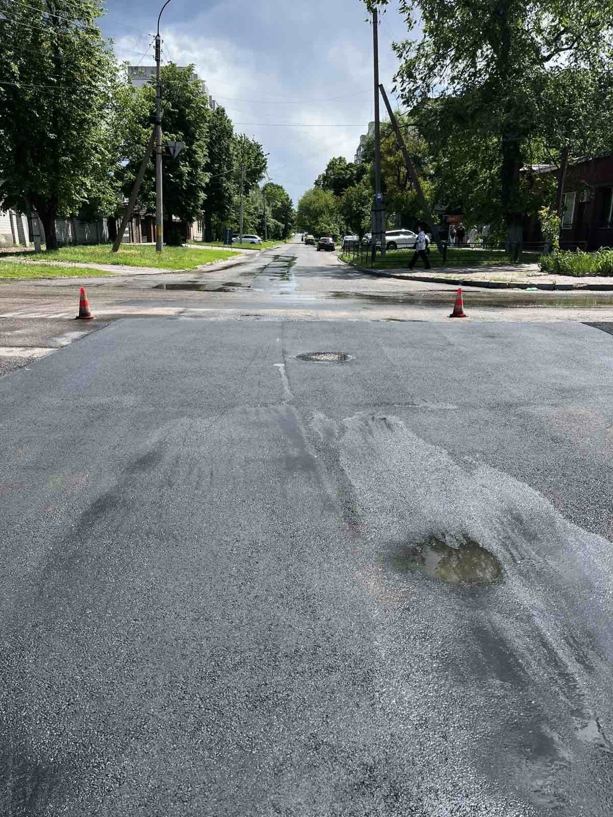 Залатали ями на вулиці Пастерівській у Черкасах - фото 3