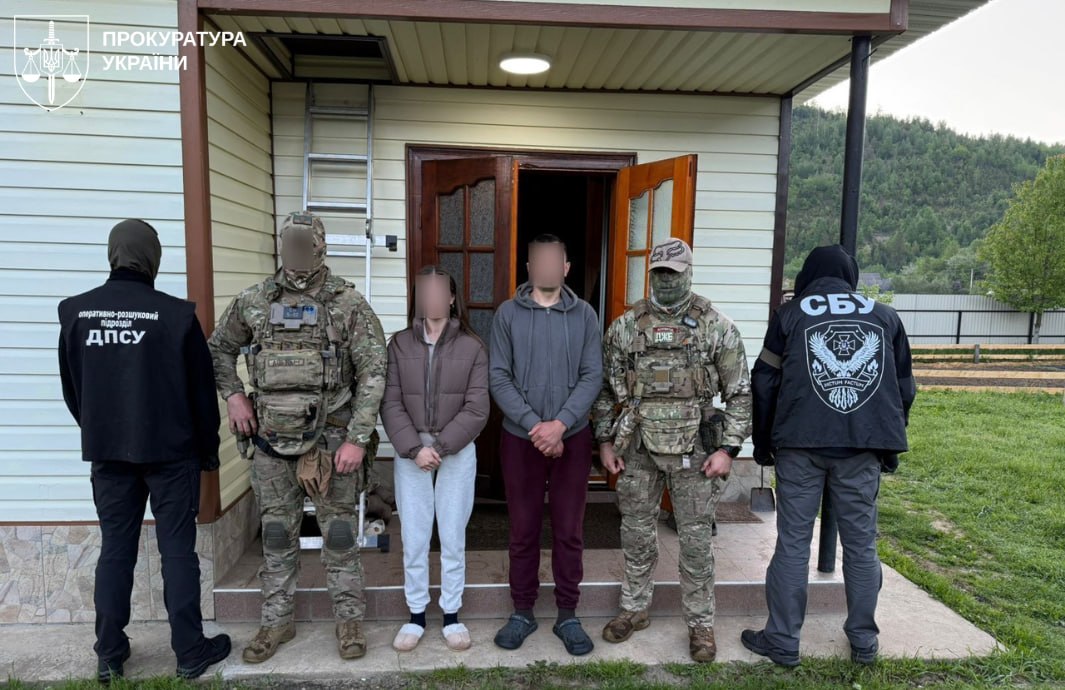 700 тисяч доларів на втечах за кордон. Серед організаторів – депутат і поліцейський з Буковини