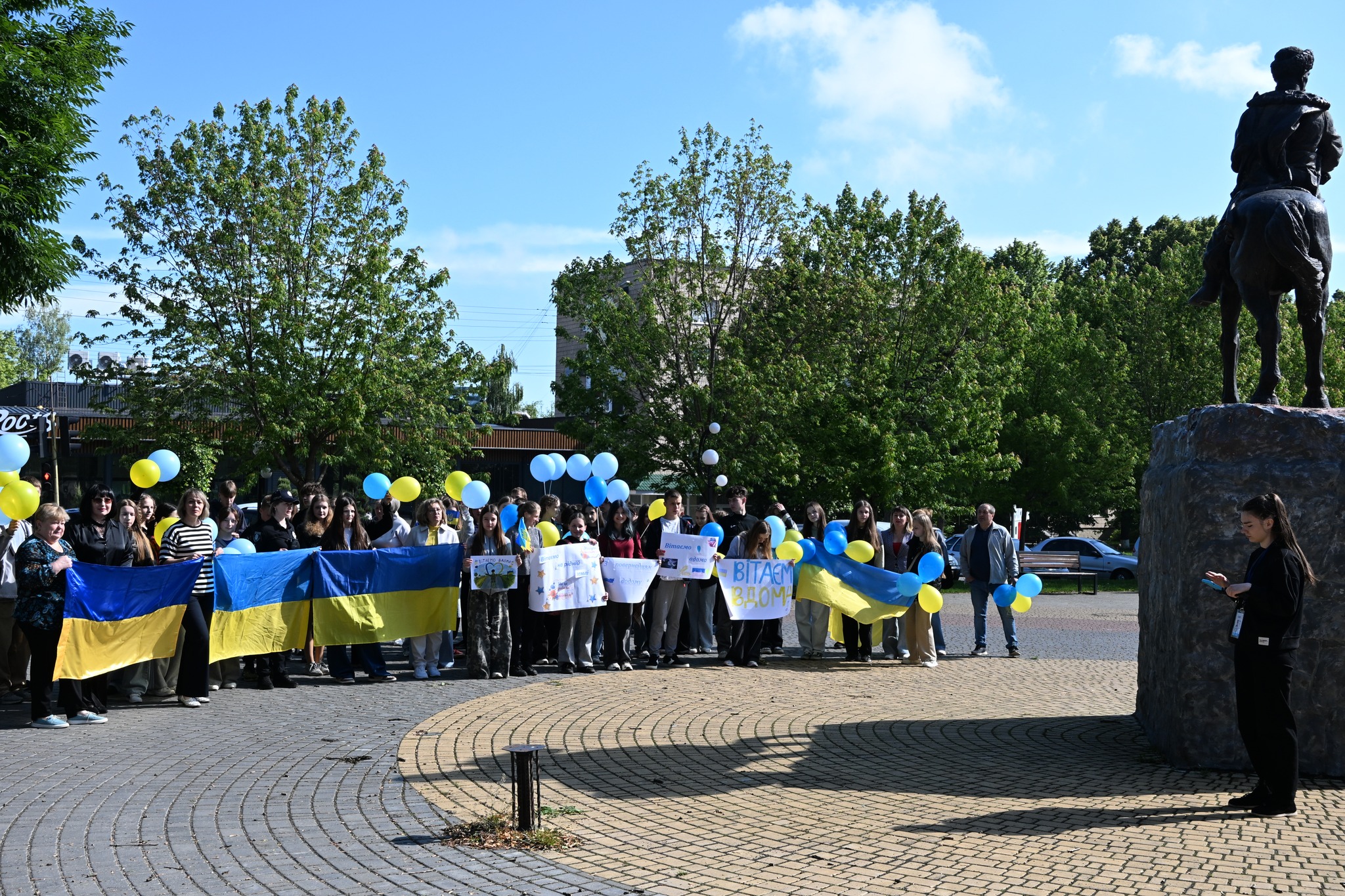 Повернувся з полону: на Черкащині воїн зняв свій портрет із стіни зниклих безвісти. Фото - фото 7