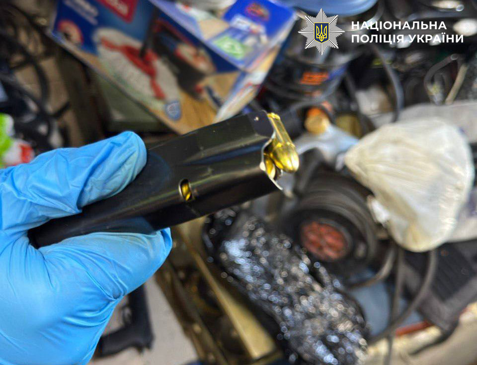 Погрожував підірвати гранату: у столиці спецпризначенці КОРД затримали зловмисника