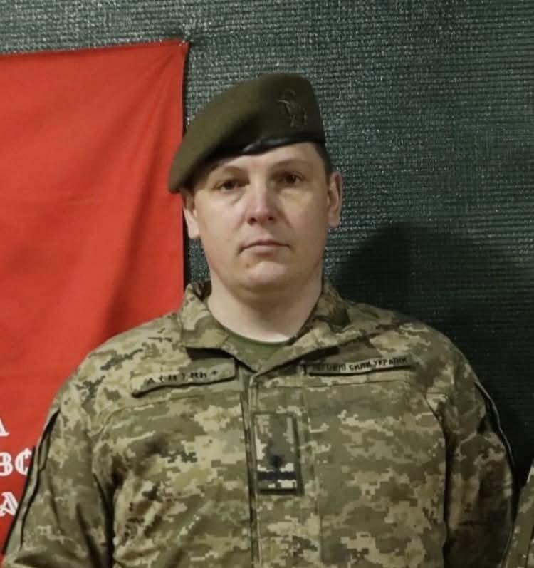 Захищав Бахмут, Часів Яр та Лиман: воїн з Вінниччини отримав «Срібний хрест» та звання майора - фото 2
