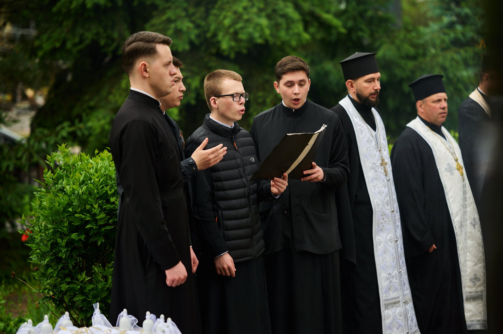 На Київщині вшанували пам’ять 42 дітей, загиблих від російської агресії - фото 3
