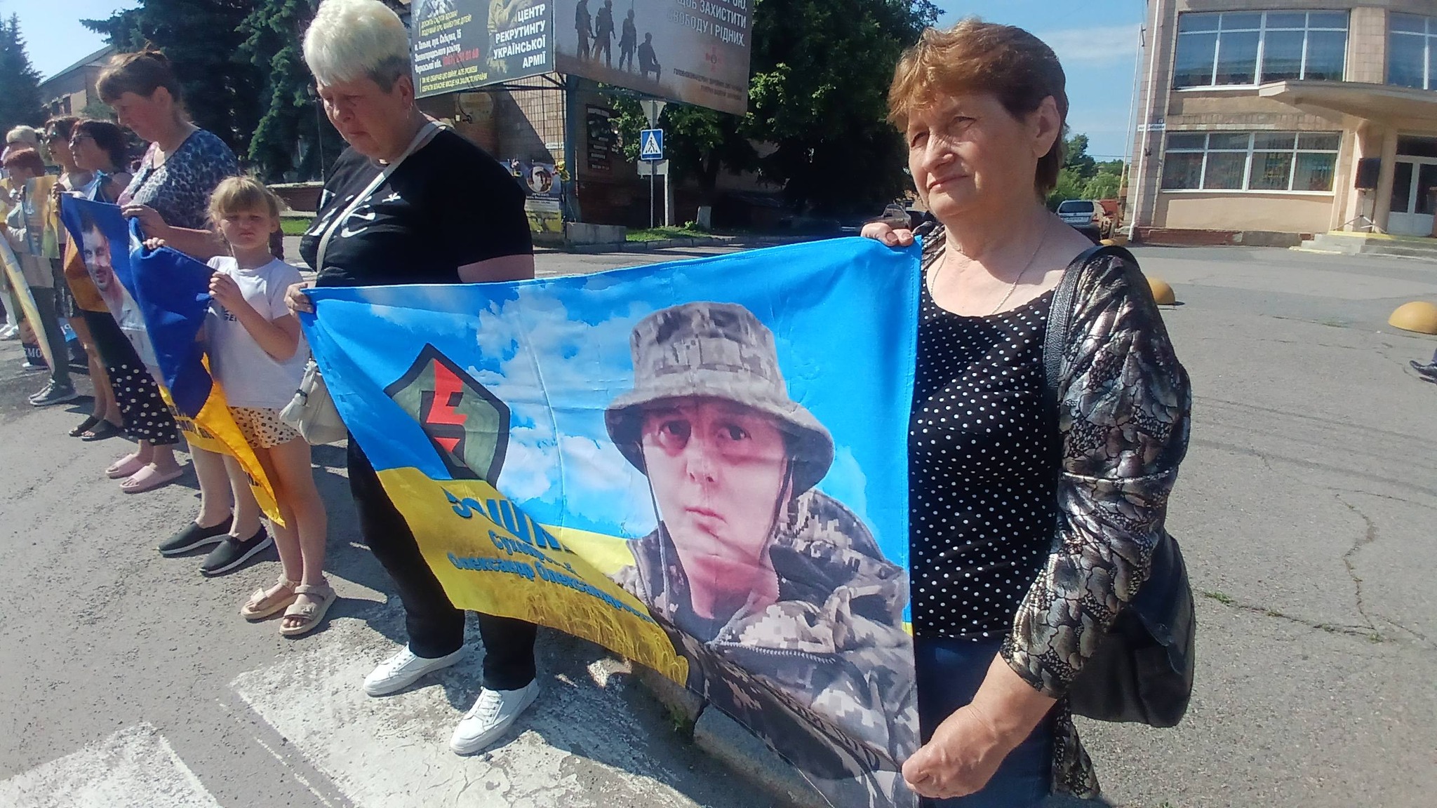 У Тальному люди вийшли на акцію «Безвісти зниклі – не забуті!». Фото - фото 4