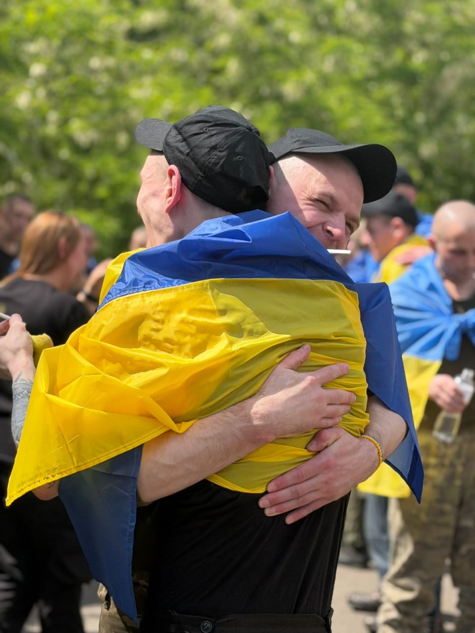 Україна повернула з російського полону 185 захисників і одного цивільного - фото 8