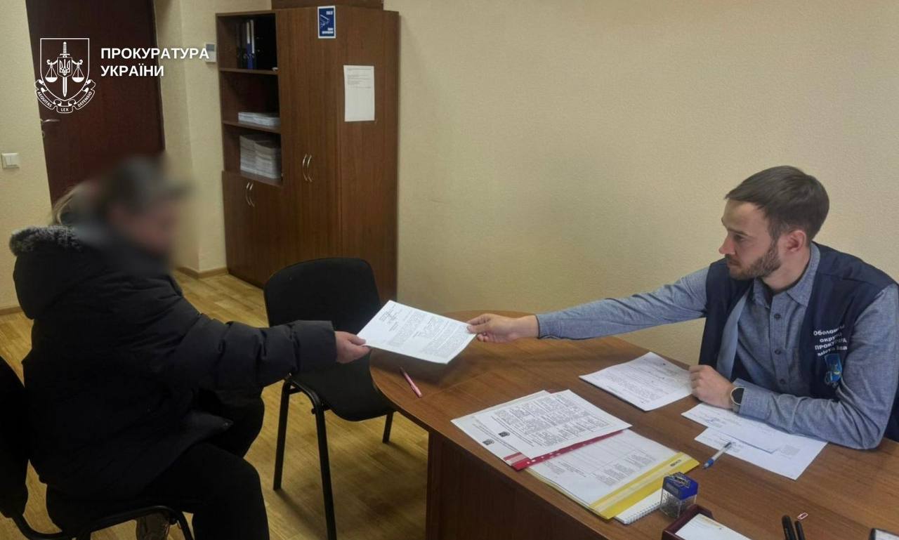 Киянці, яка тримала в квартирі вовка та лисицю, загрожує 3 роки в’язниці - фото 2
